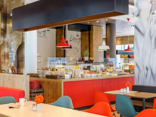 ibis Wien Hauptbahnhof image 23