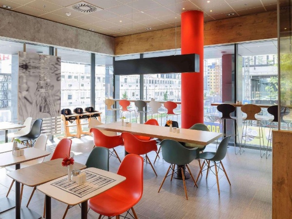 ibis Wien Hauptbahnhof image 26